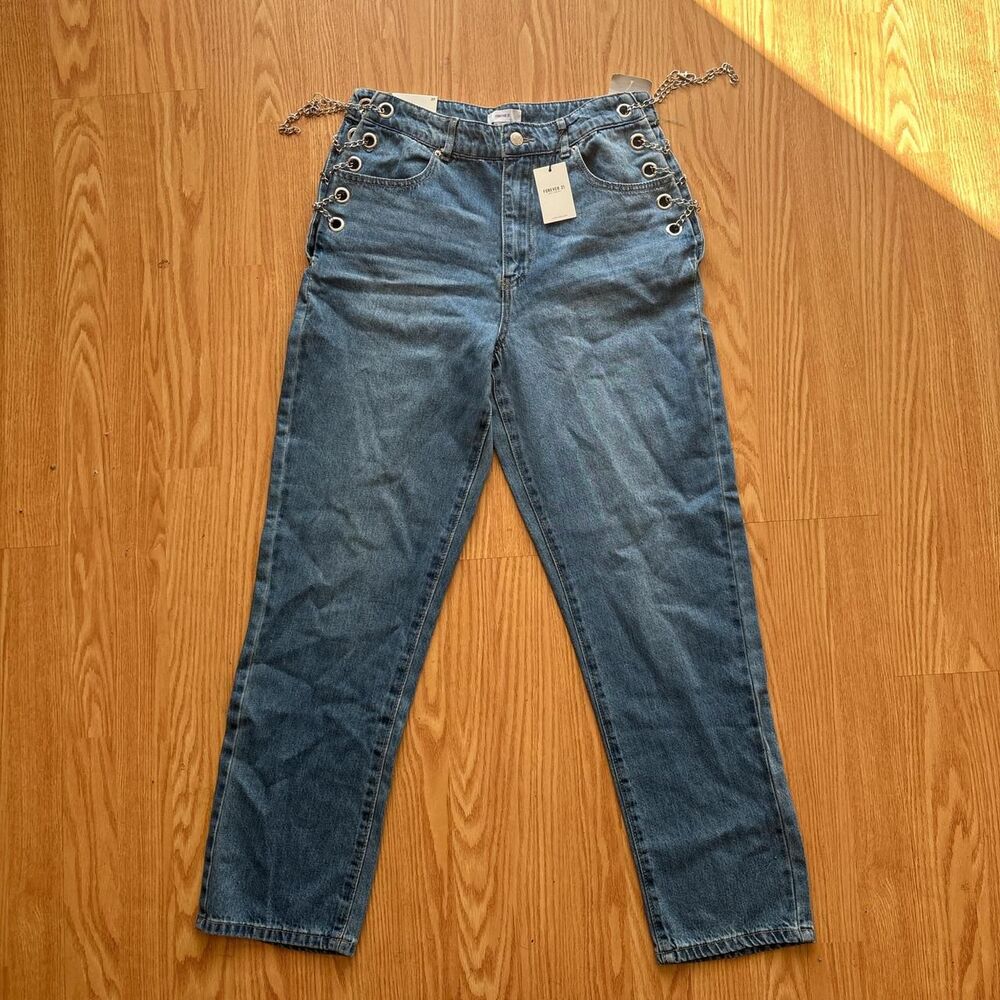 Forever 21 Women's Blue Jeans WITH chains and grommets on hips SIZE 27